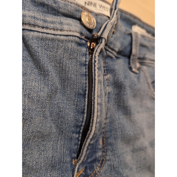 Nine West Chrystie Capri Jeans Blue Size 10 - Picture 4 of 10